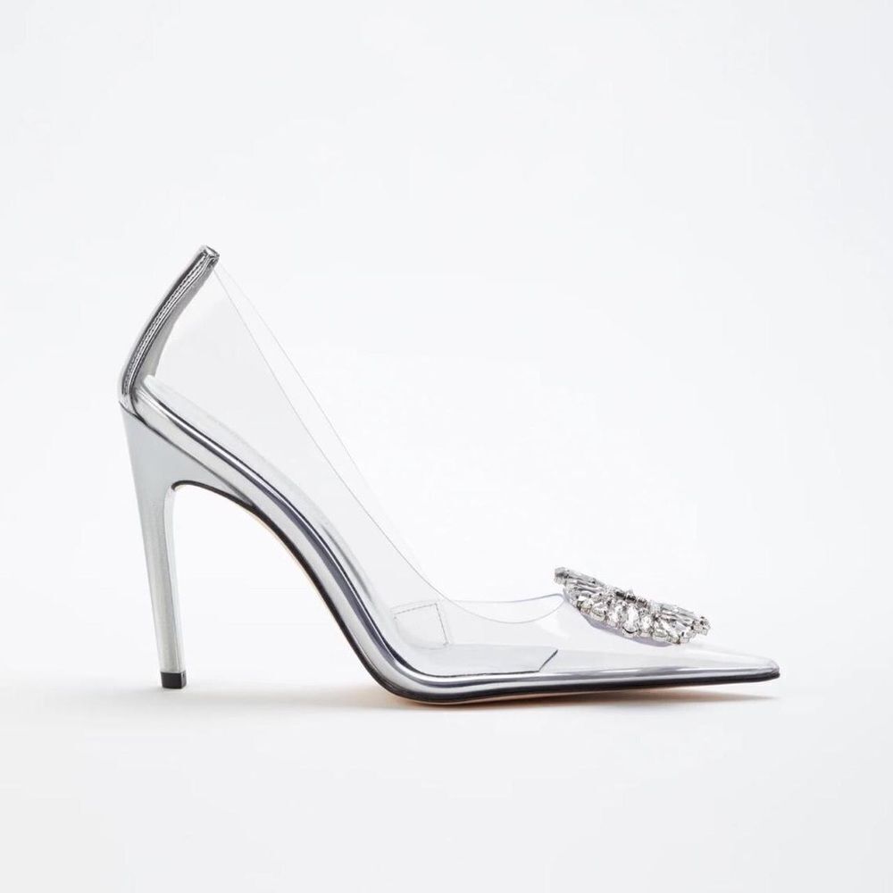 New GOOD AMERICAN CLEAR Silver Heels - Picture 13 of 13